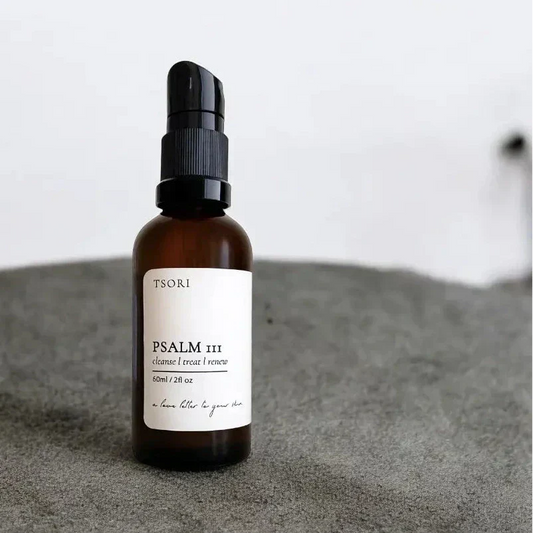 Best Oil Cleanser for Sensitive Skin 2026 — Why Most Formulas Make It Worse